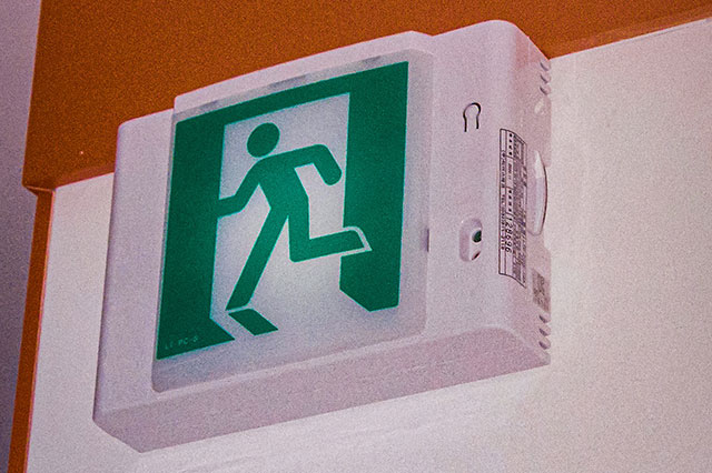 智能疏散系统与消防应急灯具的检测方法